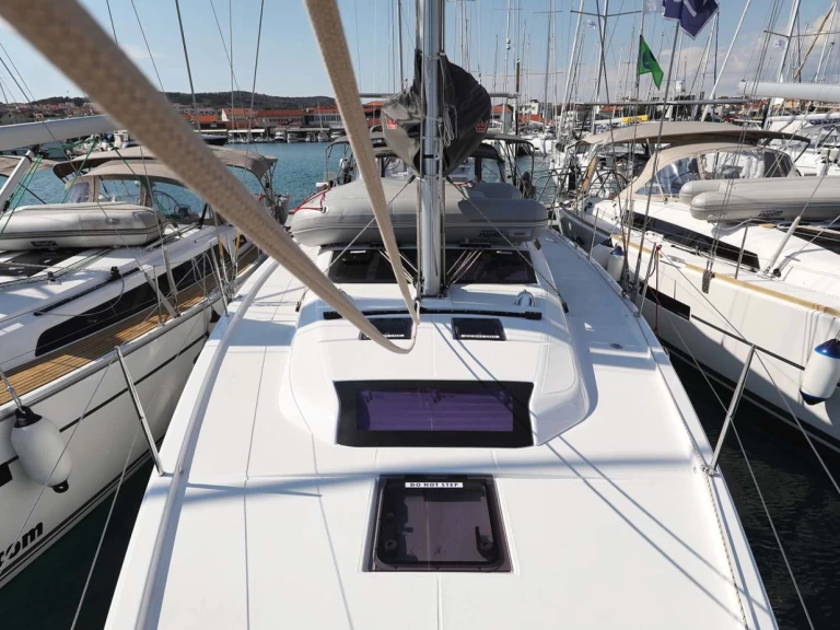 Bootverhuur Dufour Dufour 430 in Murter-Kornati via SamBoat