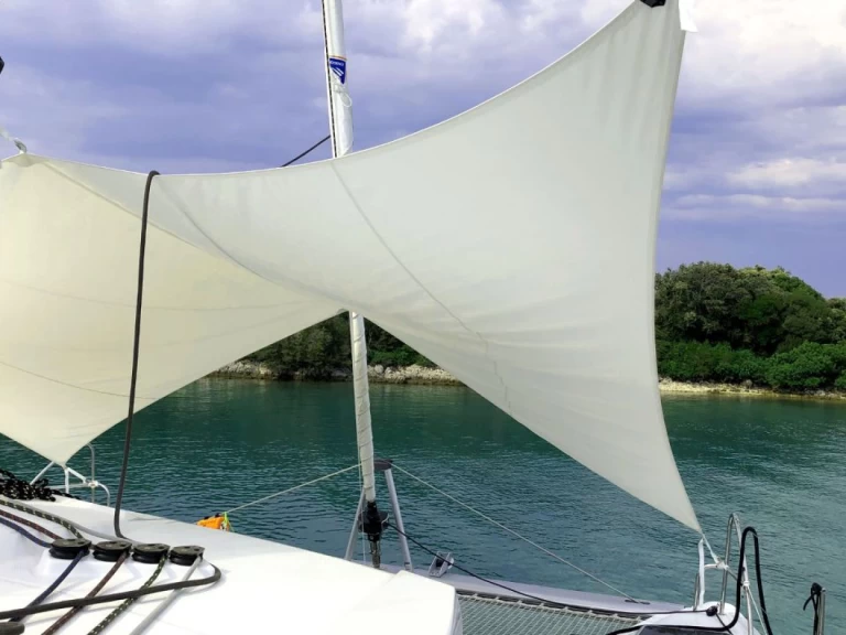 Huur Catamaran met of zonder schipper Fountaine Pajot in Punat