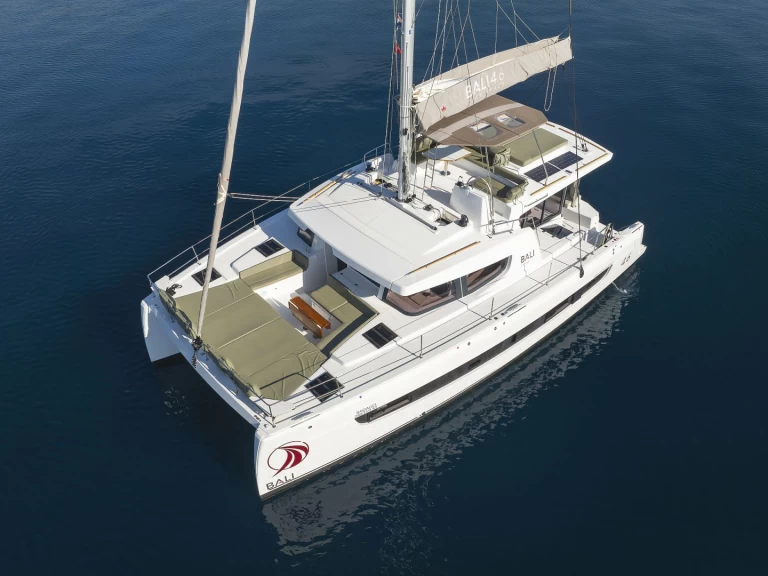 Bootverhuur Bali Bali 4.6 in Sukošan via SamBoat