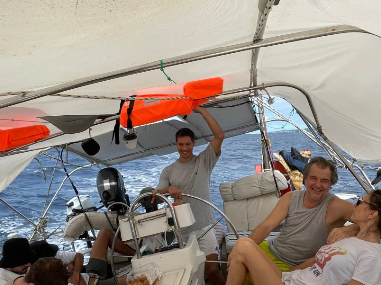 Verhuur Zeilboot Bénéteau met vaarbewijs