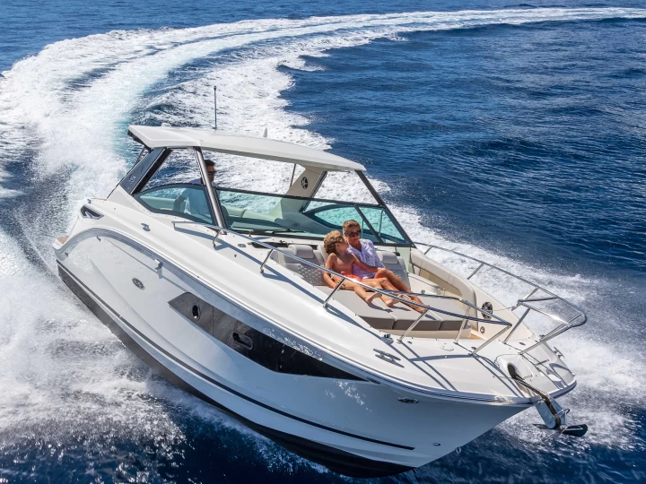 Sea Ray Sundancer 320 te huur van particulier of professional in Ayia Napa