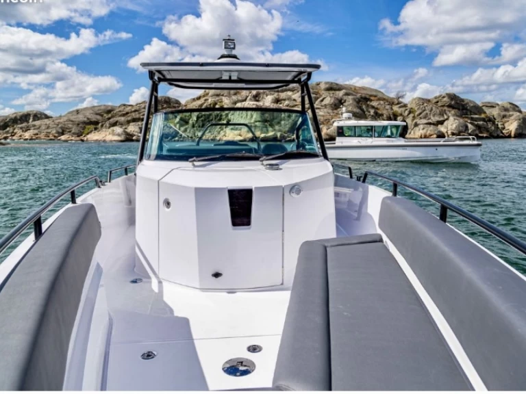 Verhuur Motorboot Axopar met vaarbewijs