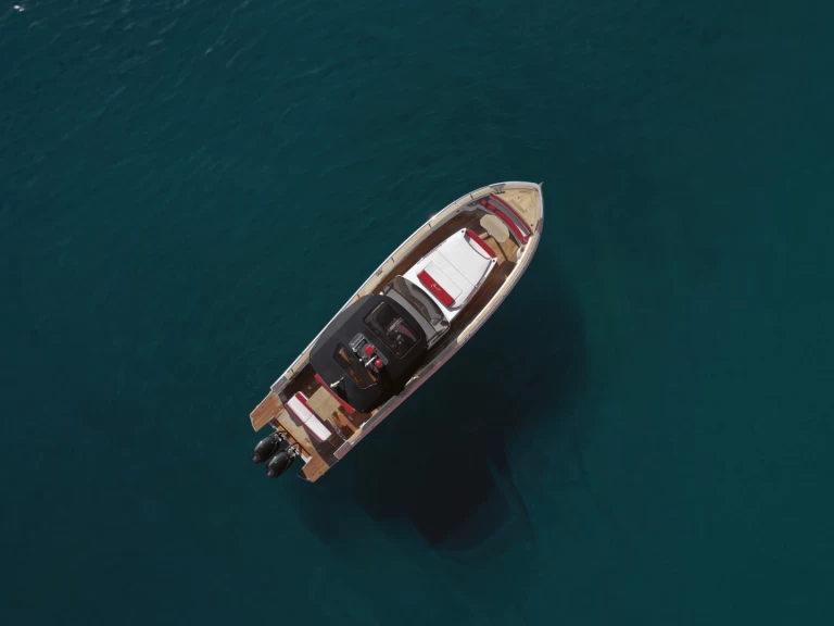 Huur Motorboot met of zonder schipper Allure in Sorrento