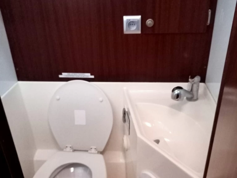 Bootverhuur Gdańsk goedkoop Delphia 47