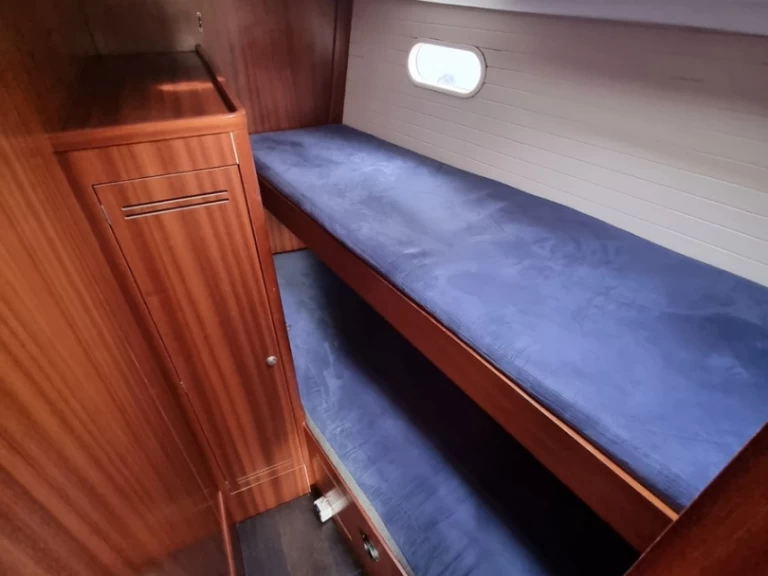 Huur Zeilboot met of zonder schipper Delphia in Gdańsk