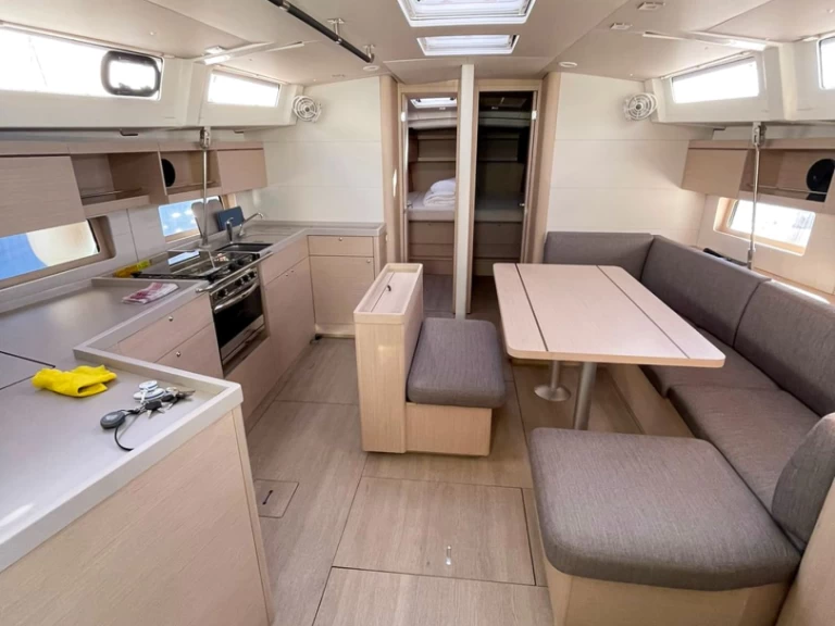 Zeilboot te huur in Barcelona voor de beste prijs