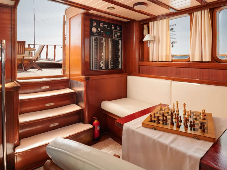 Custom QUEEN OF ADRIATIC te huur van particulier of professional in Kaštel Gomilica