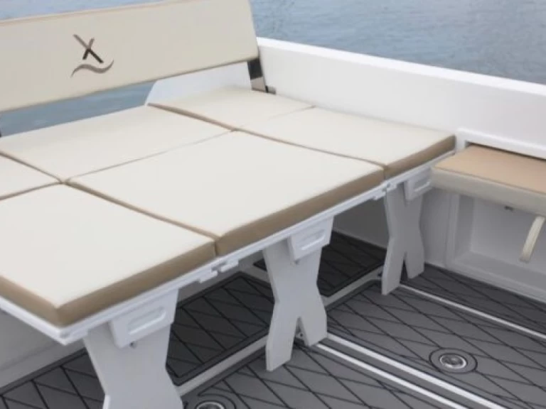 Verhuur Motorboot Astilux met vaarbewijs