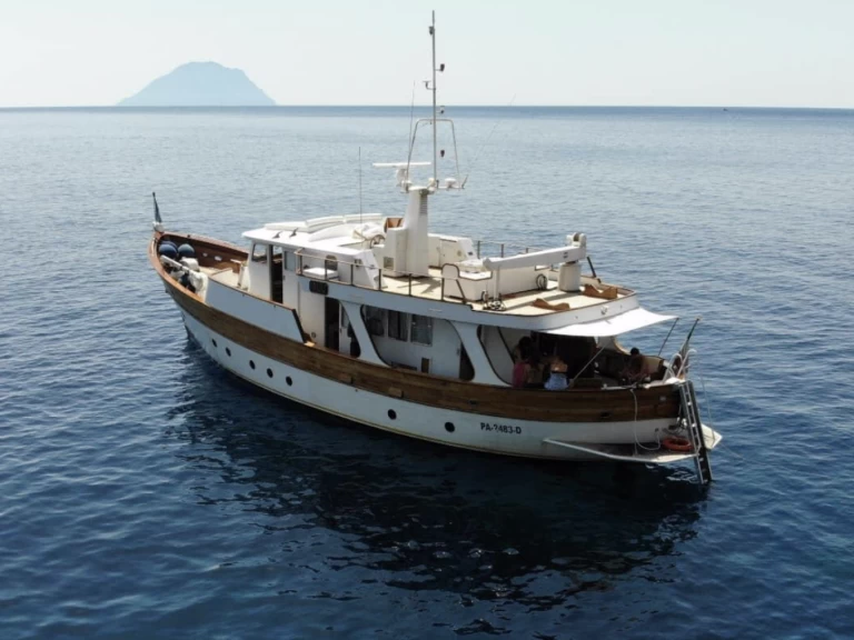 Jachthuur in Taormina - Custom Navetta 22 via SamBoat