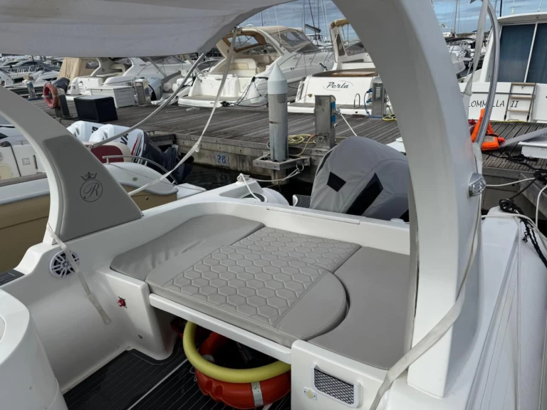 Bootverhuur Revenger Revenger 25.5 in Maiori via SamBoat