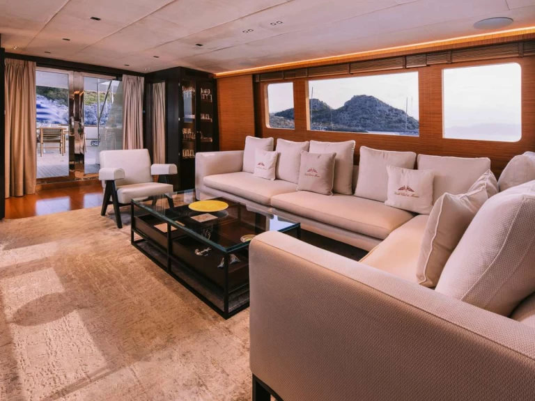 Bootverhuur Athene goedkoop XIPHIAS