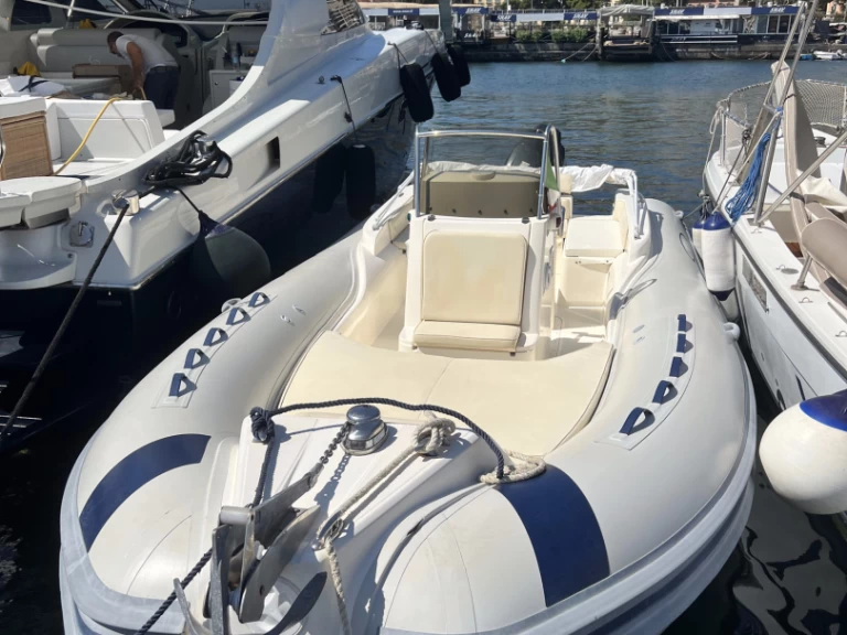 Bootverhuur Napels goedkoop maestrale 6,80