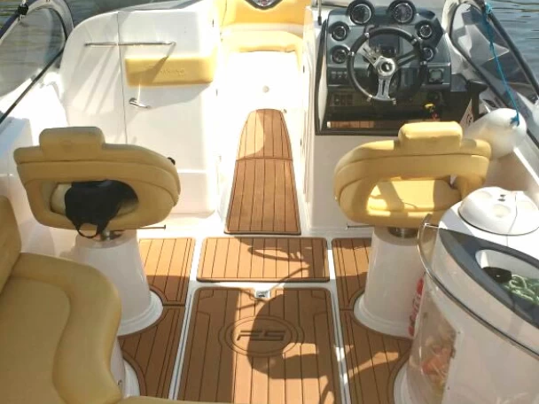 Huur een Madame Sirena 23 feet in Armação dos Búzios