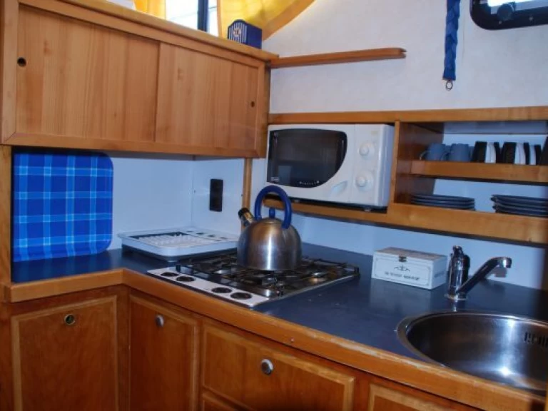 Verhuur Woonboot in Savoyeux - Vivante Consonant Vivante Consonant 1100 AK