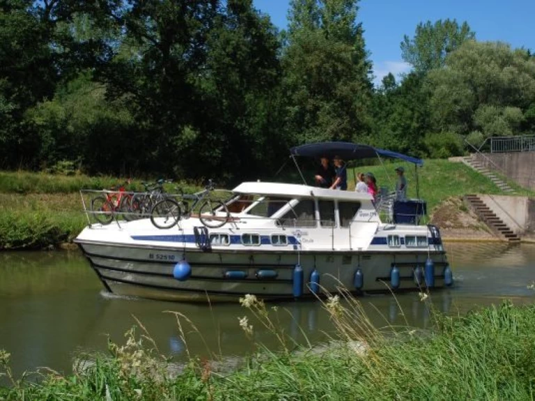 Huur Woonboot met of zonder schipper Tarpon in Savoyeux