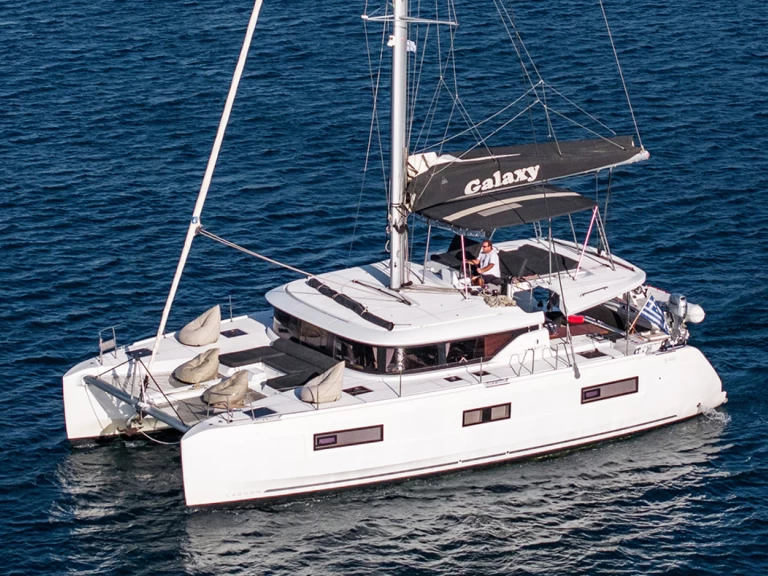 Verhuur Catamaran in Álimos - Lagoon Lagoon 46