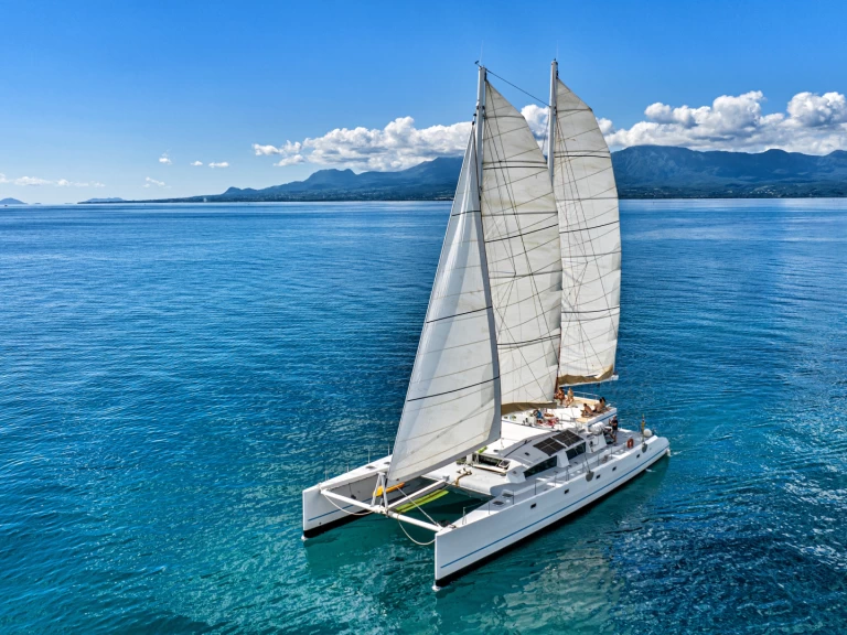 Catamaran te huur in Nouméa voor de beste prijs