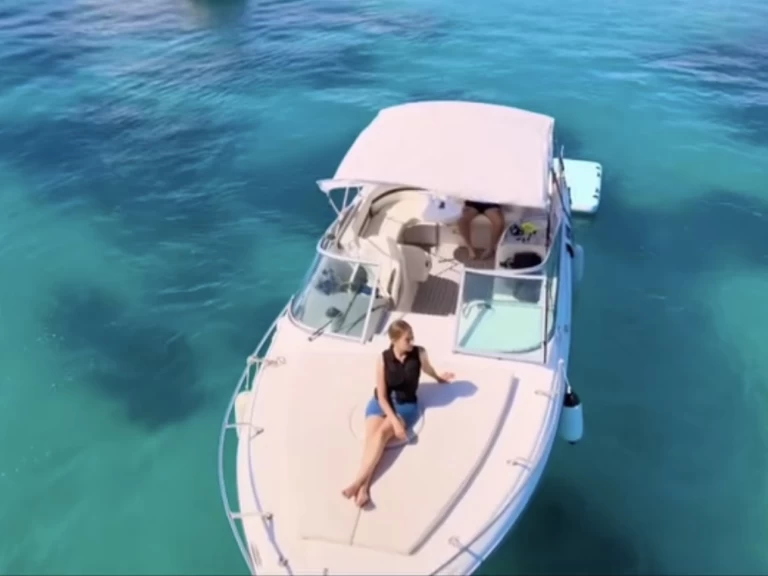 Verhuur Motorboot Four Winns met vaarbewijs