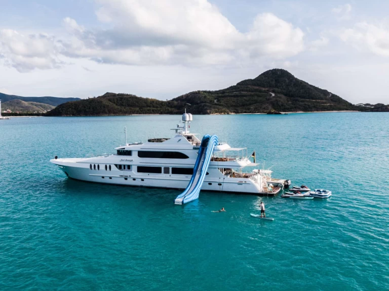 Bootverhuur  Custom Built Aluminum Cutter JUST ENOUGH in Saint Thomas Island via SamBoat