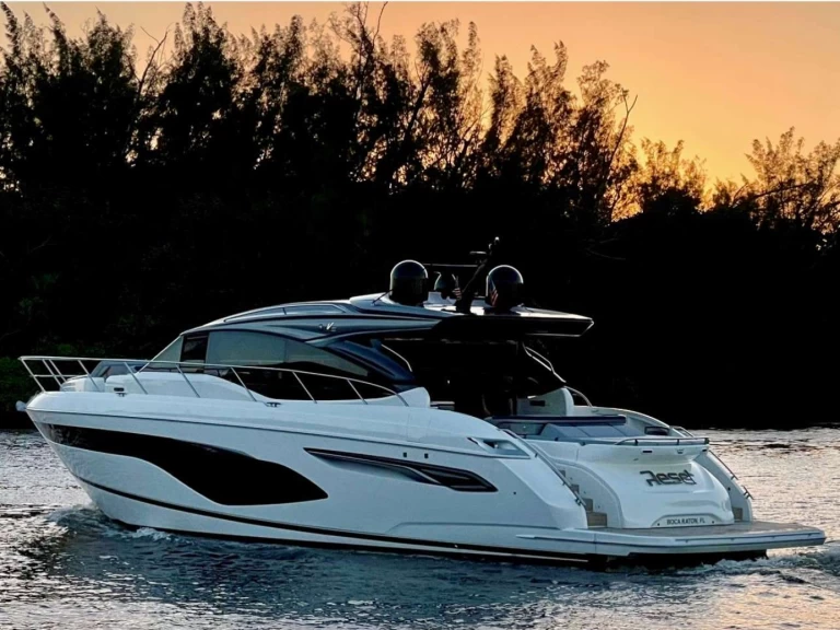 Huur een Princess Viking Reset in Boca Raton