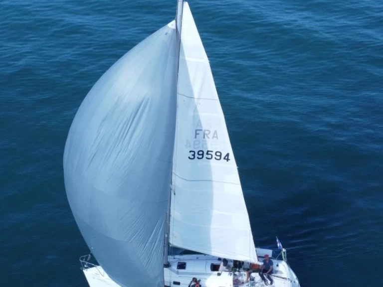 Verhuur Zeilboot Bénéteau met vaarbewijs