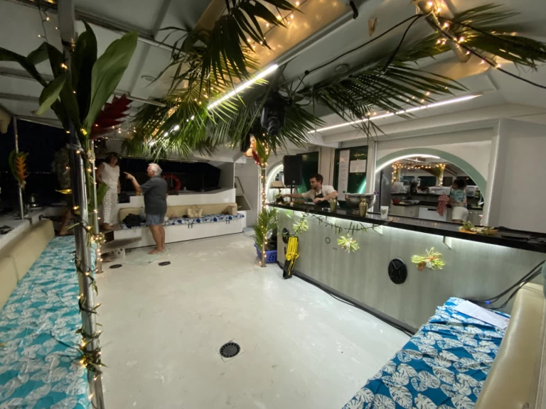 Huur een Etoile Marine Maxi Cat 80 in Nouméa