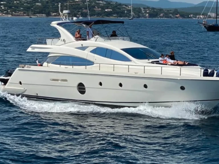 Aicon aicon 64 te huur van particulier of professional in Saint-Tropez