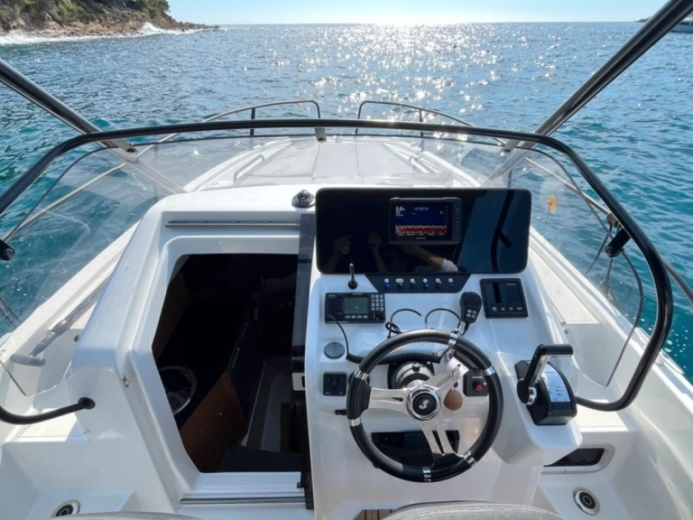 Bootverhuur Bénéteau Flyer 8 SUNdeck in Sanary-sur-Mer via SamBoat