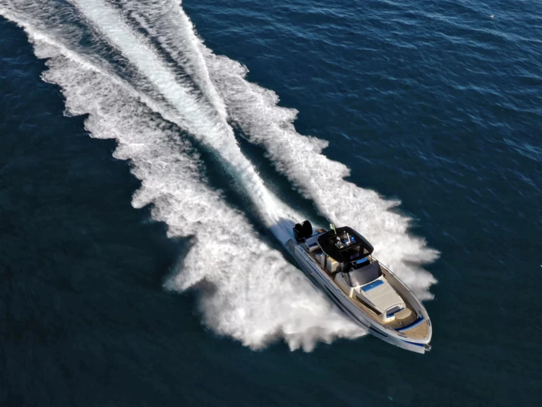 Huur Motorboot met of zonder schipper Allure in Positano