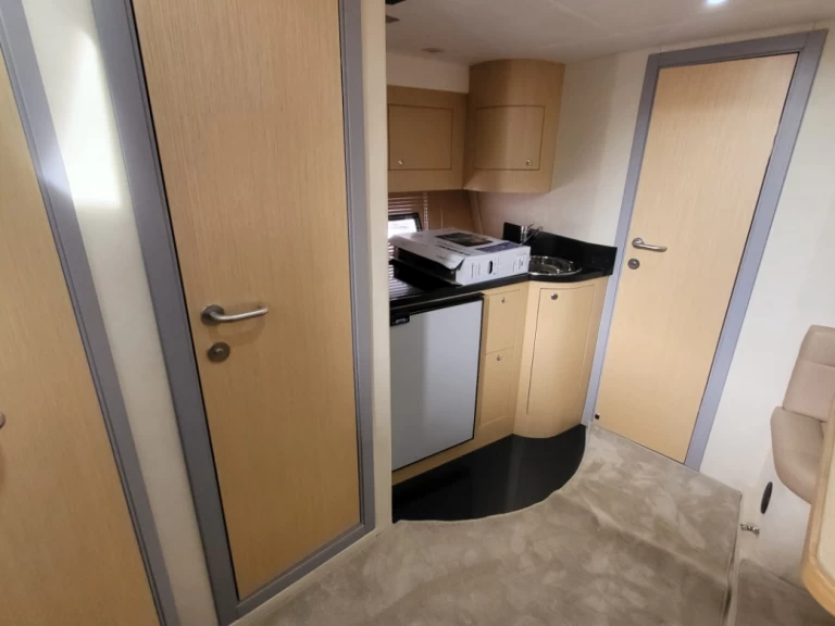 Bootverhuur Mirakul 40 Hardtop in Biograd na Moru via SamBoat