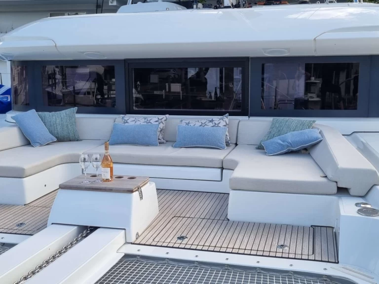 Huur een Lagoon Halekulani in Fort Lauderdale