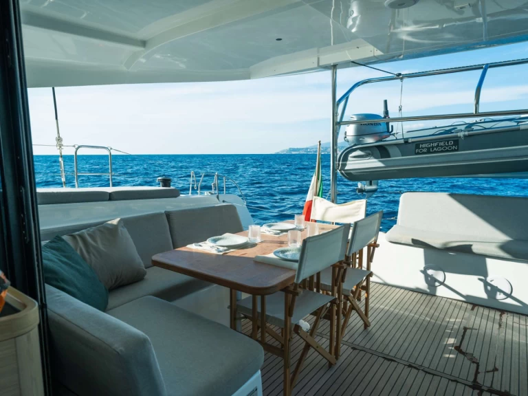 Huur een Lagoon Veryta in Sanremo