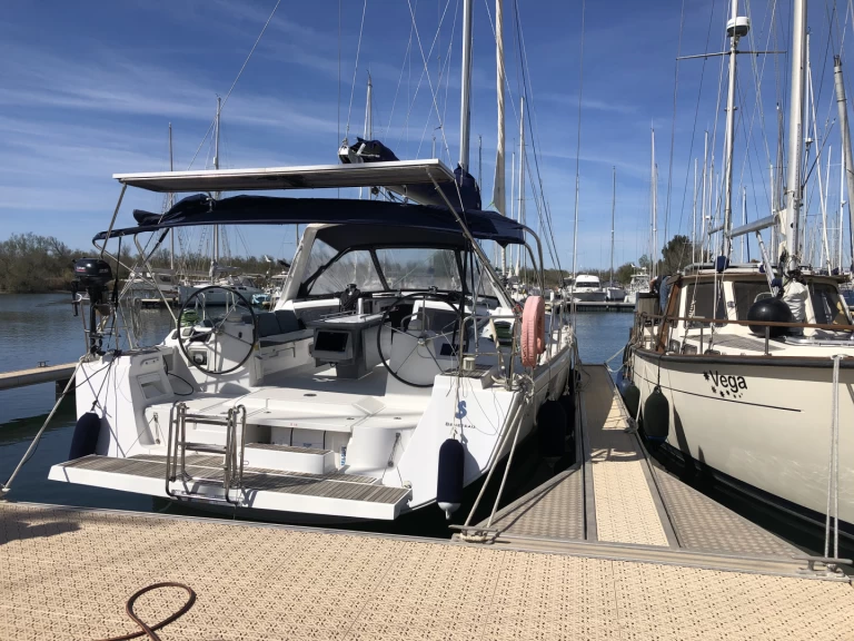 Bootverhuur Bénéteau Oceanis 48 in Saint-Mandrier-sur-Mer via SamBoat