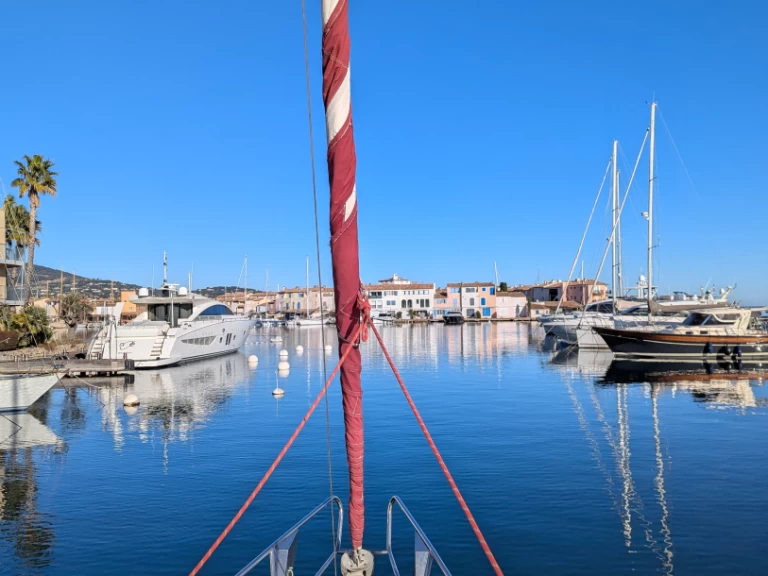 Bootverhuur FISKARS  FINNSAILER  in Port Grimaud via SamBoat