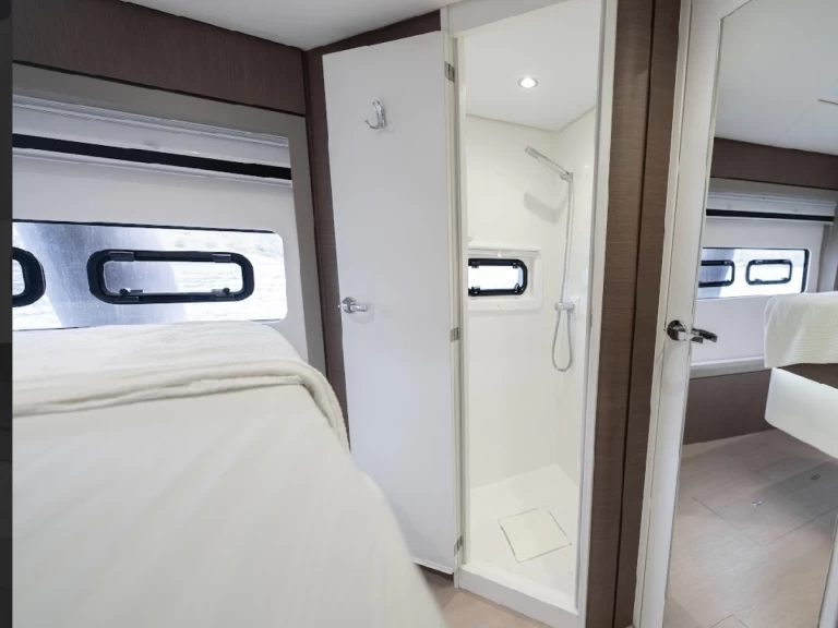 Huur een Bali Bali 4.8 in West Cay