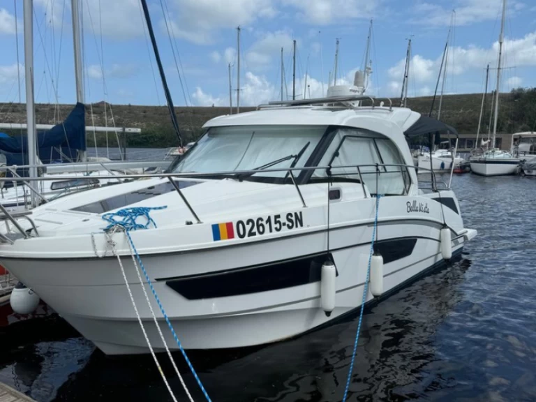 Jachthuur in Pula - Bénéteau Antares 9 via SamBoat