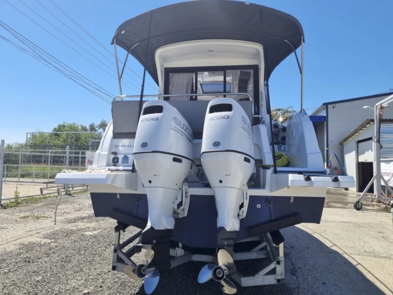 Bootverhuur Bénéteau Antares 9 in Pula via SamBoat