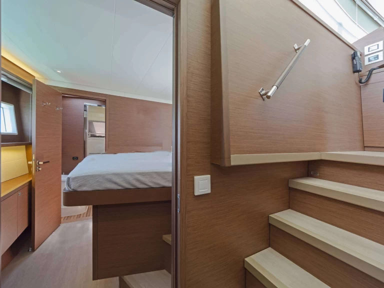 Jacht te huur in Álimos voor de beste prijs