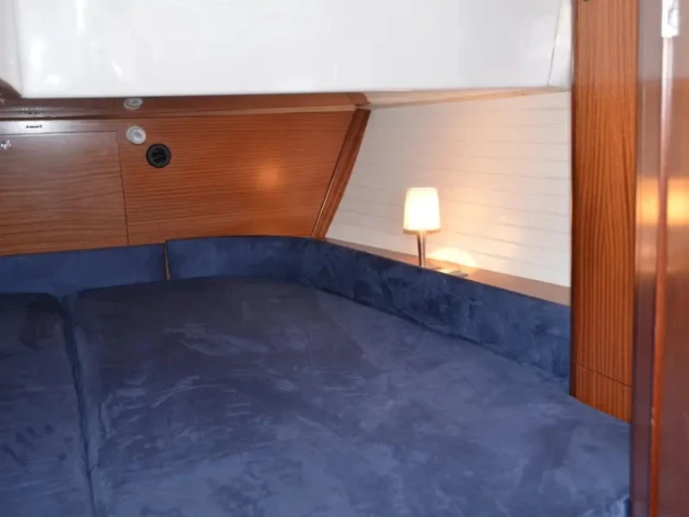 Verhuur Zeilboot in Longyearbyen - Delphia Delphia 47-Ice