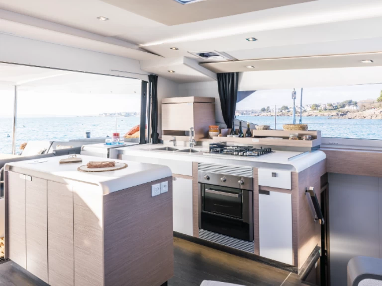 Bootverhuur Fountaine Pajot Aura 51 in Saint Lucia via SamBoat