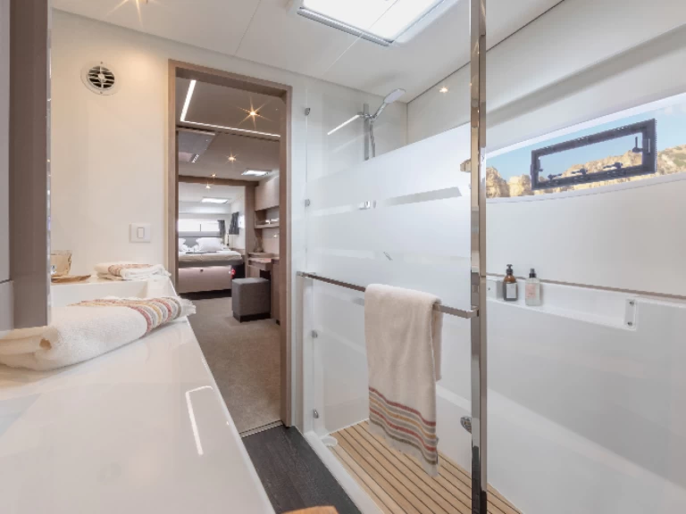 Verhuur Catamaran in Pointe-à-Pitre - Fountaine Pajot Elba 45