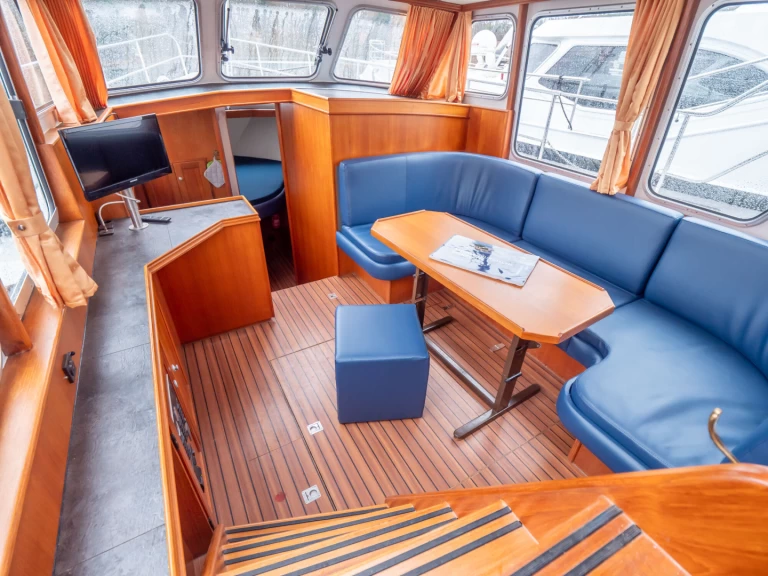 Verhuur Woonboot Pedro met vaarbewijs