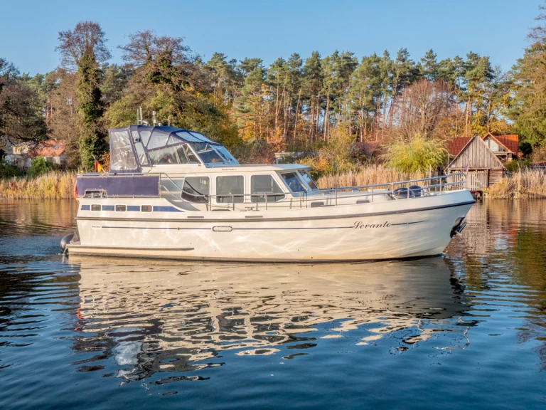 Verhuur Woonboot Pedro met vaarbewijs