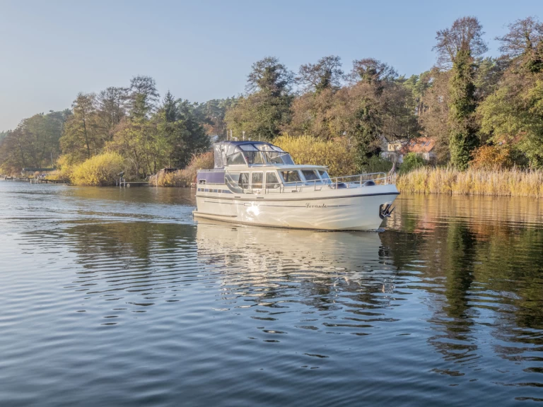Woonboot te huur in Röbel voor de beste prijs