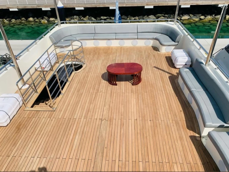 Huur Jacht met of zonder schipper AK in Dubai Marina