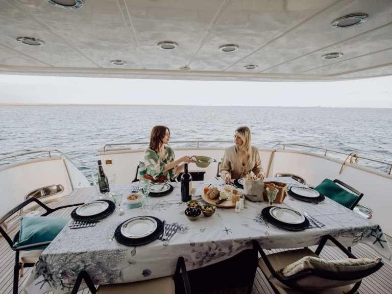 Huur Jacht met of zonder schipper Versilcraft in Brindisi