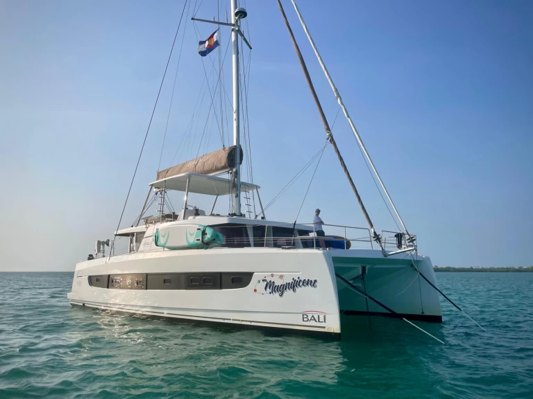Verhuur Catamaran Bali met vaarbewijs