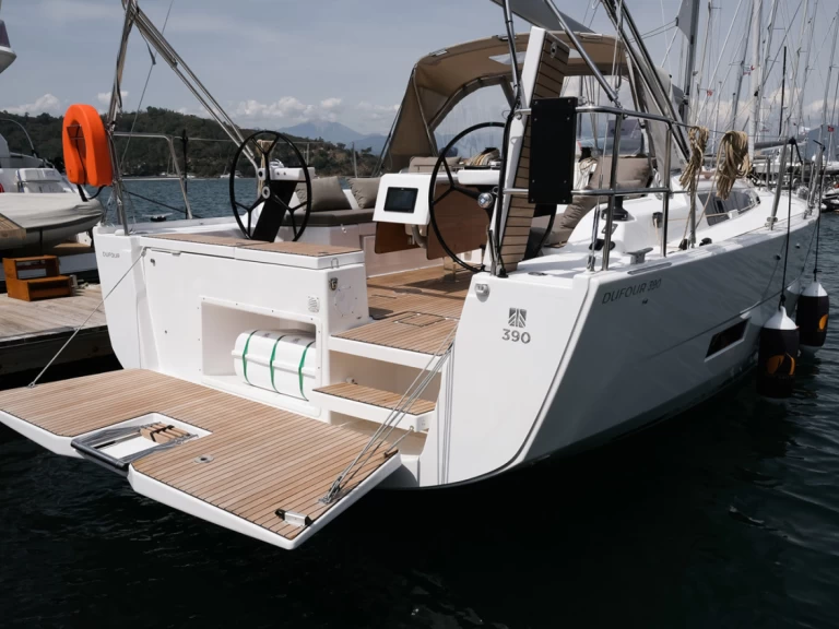 Bootverhuur Dufour Dufour 390 in Fethiye via SamBoat