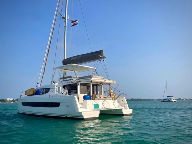Huur Catamaran met of zonder schipper Bali in Belize-stad