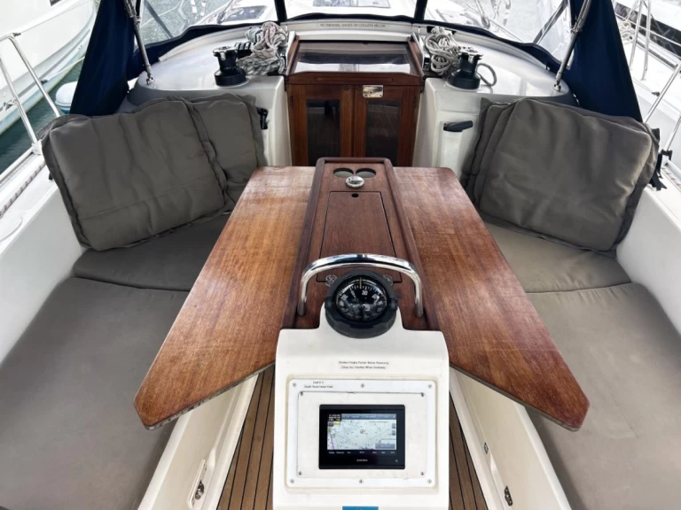 Bootverhuur Bavaria Bavaria 37 in Road Town via SamBoat